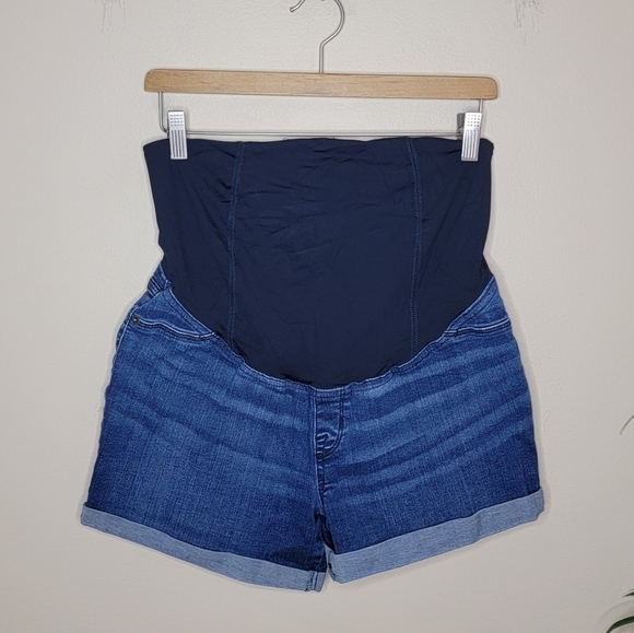 Isabel Maternity | Belly Panel Denim Jean Cuffed Shorts Size 8 - Picture 1 of 5